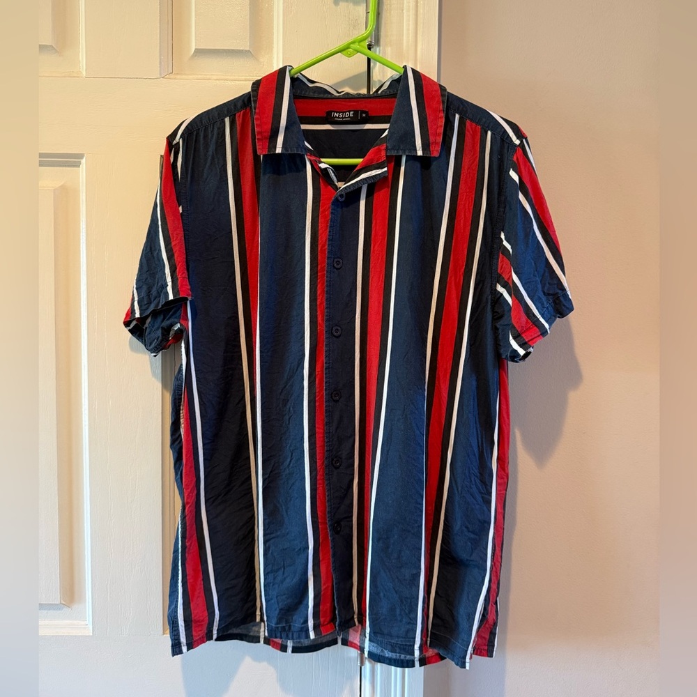 VTG Inside Women’s Multicolor Striped Short Sleeve Button Up Shirt